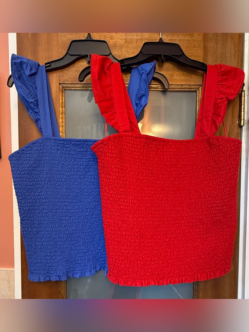 Old Navy Women’s Fitted Smocked Crop Tank Top Royal Blue/Red Lot of 2- Large